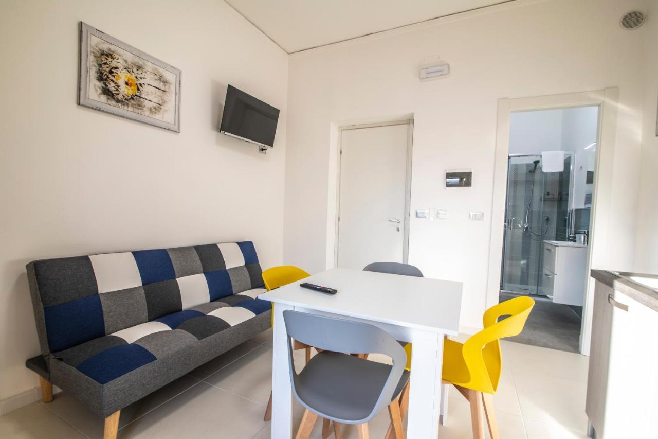 Piano Monaco Apartment Carini Buitenkant foto
